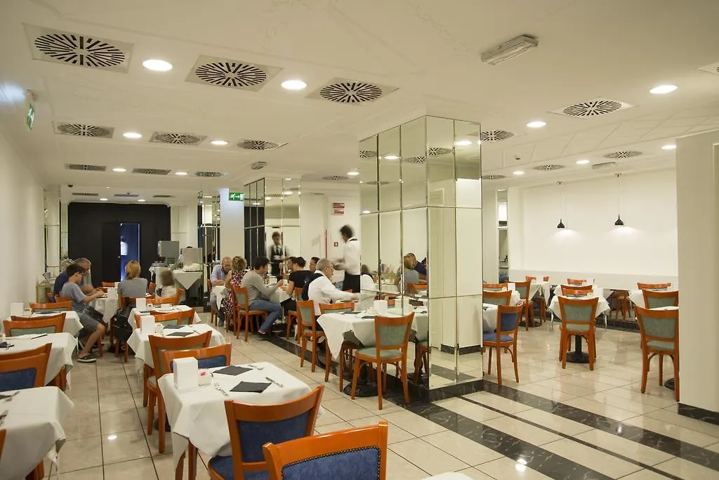 Ih Hotels Milano Puccini