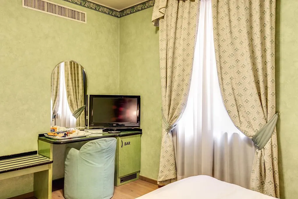 Ih Hotels Milano Puccini