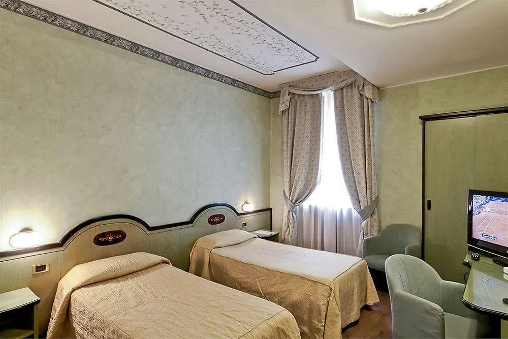 ****  Ih Hotels Milano Puccini Italien